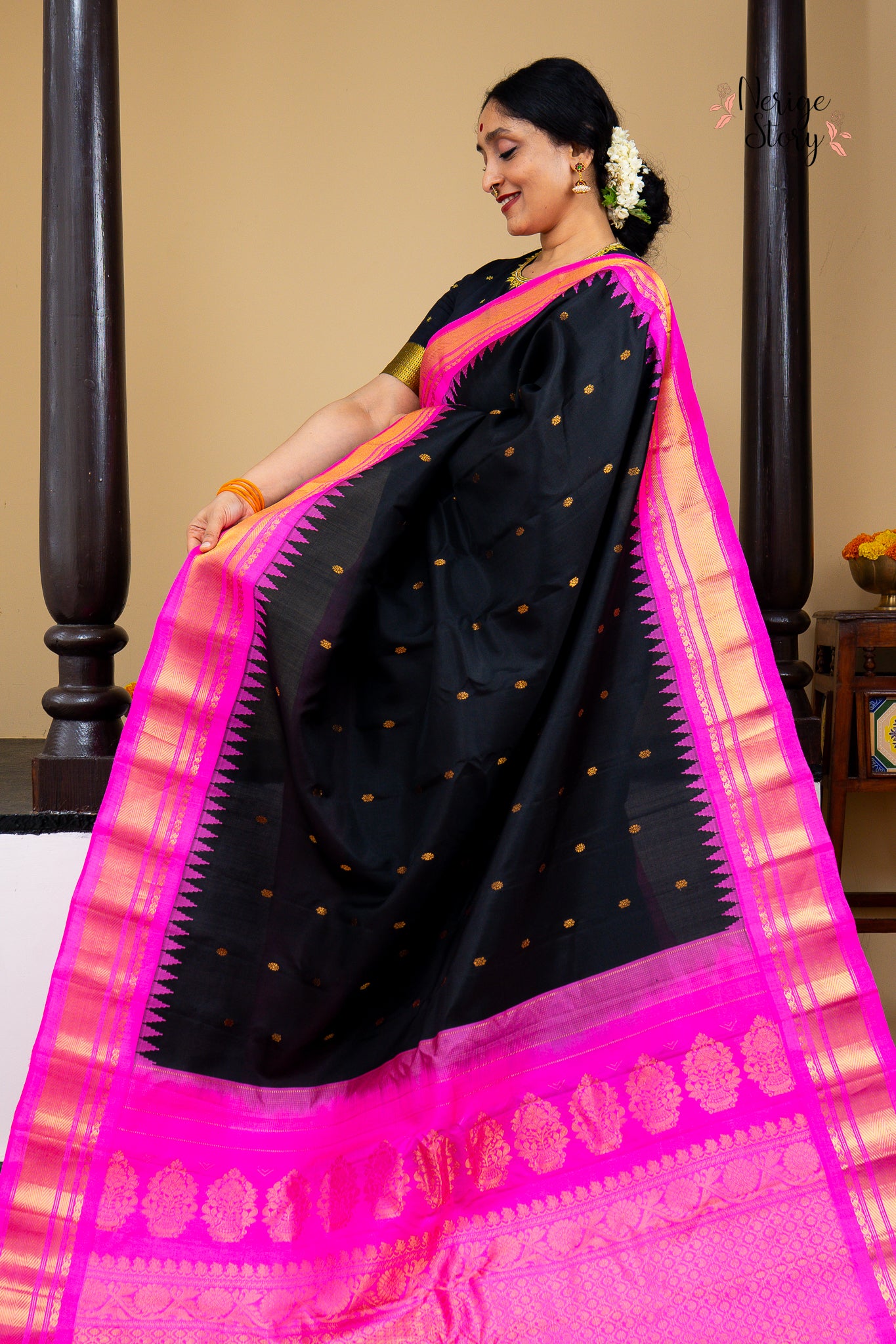 PAVITRA (పవిత్ర)