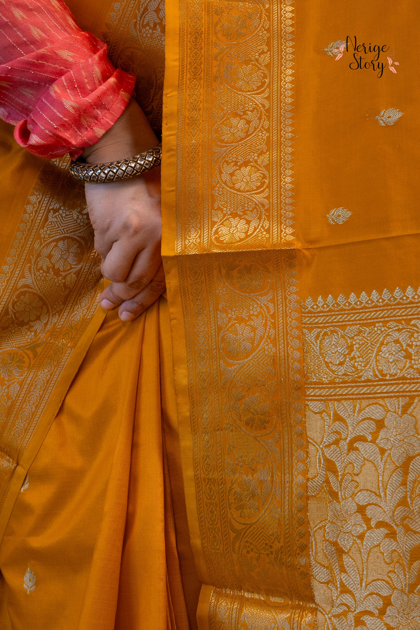ANNAPOORNESHWARI (अन्नपूर्णेश्वरी)