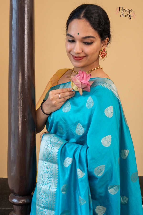 KIRA (किरा)