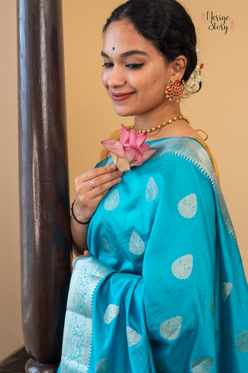 KIRA (किरा)