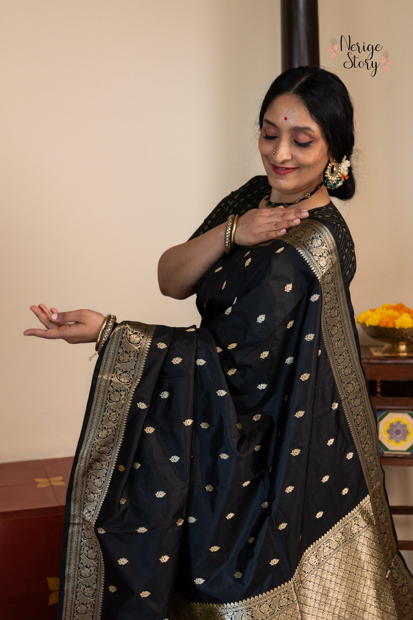 SARVASUNDARI (सर्वसुंदरी)