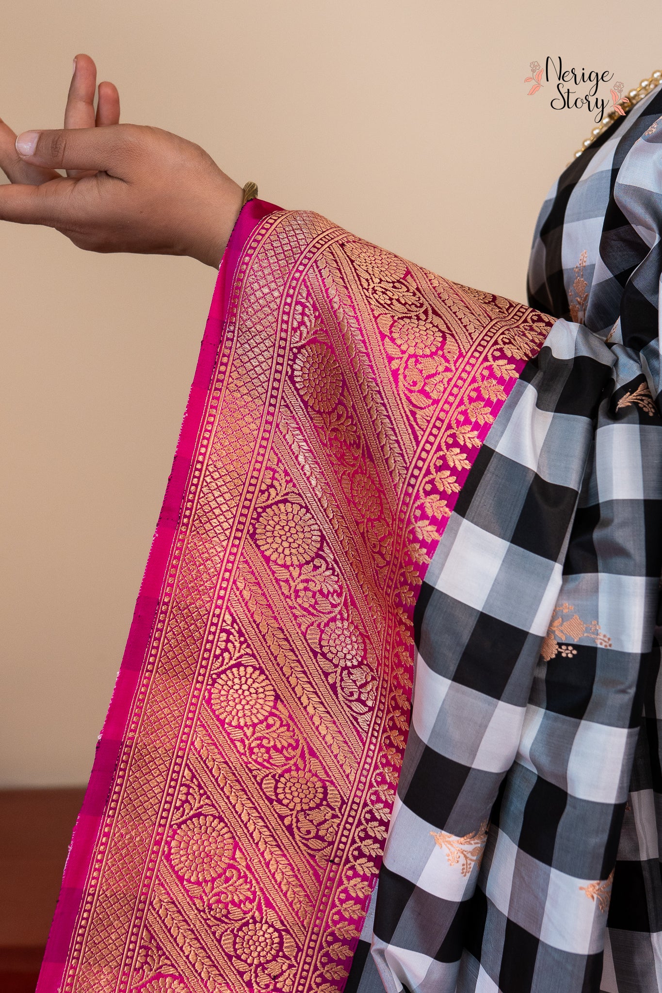 BHANUPRIYANKA (भानुप्रियंका)