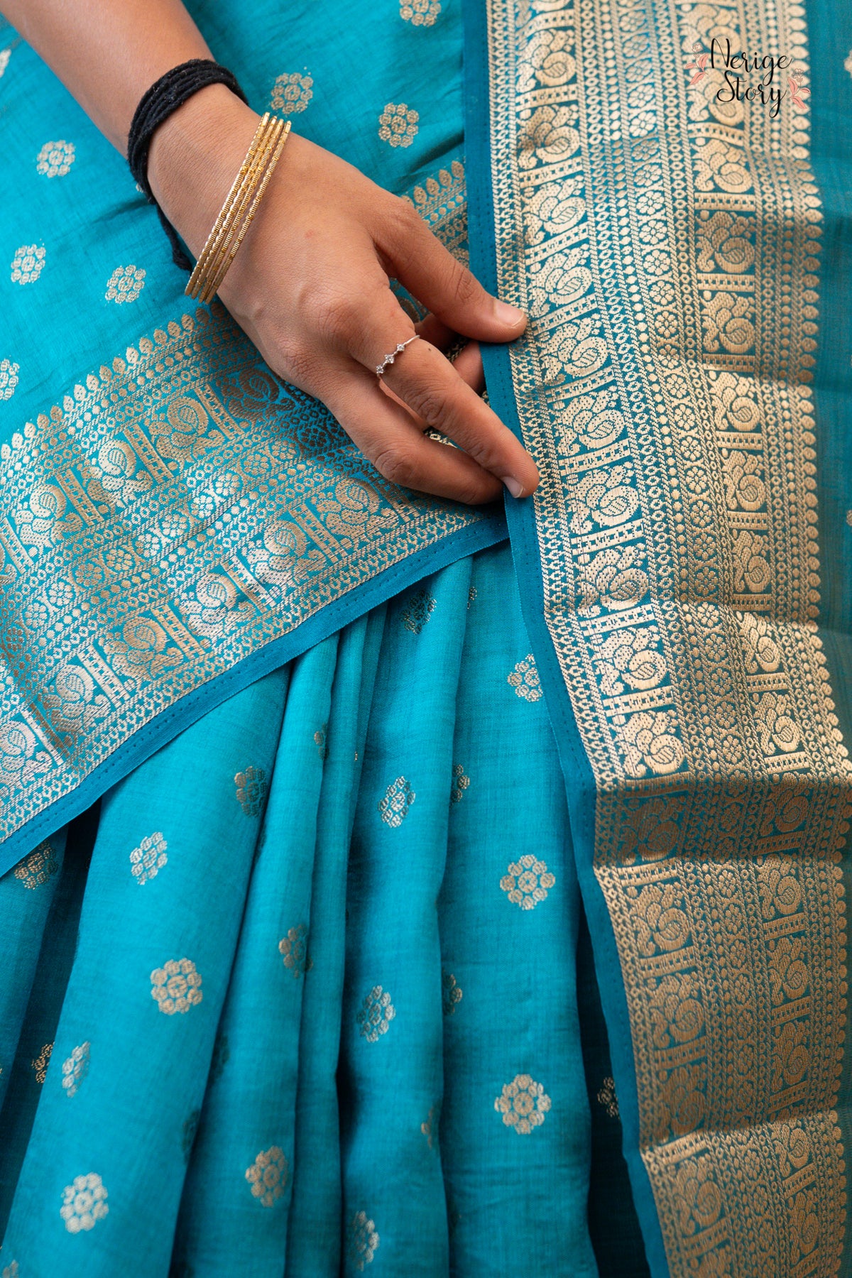 NALINI (नलिनी)
