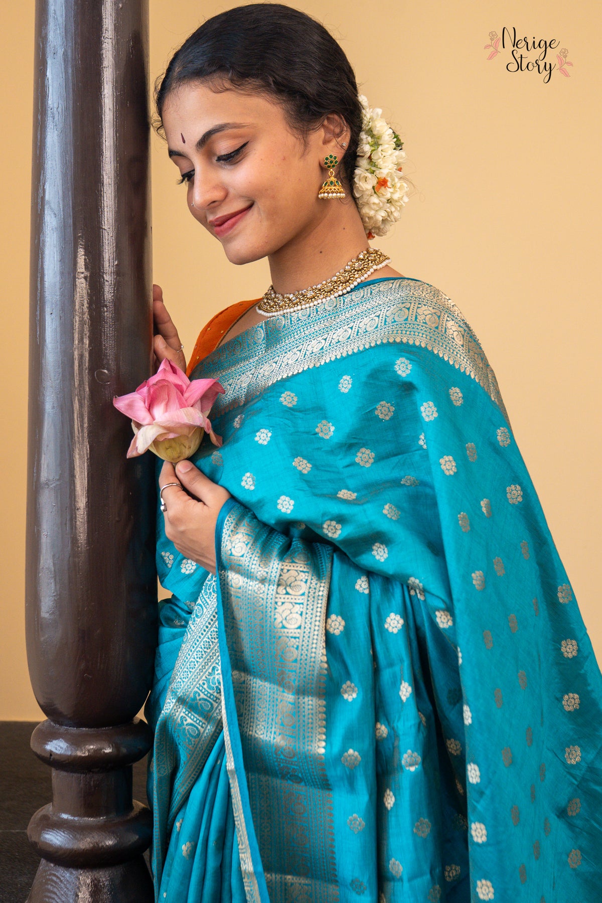 NALINI (नलिनी)
