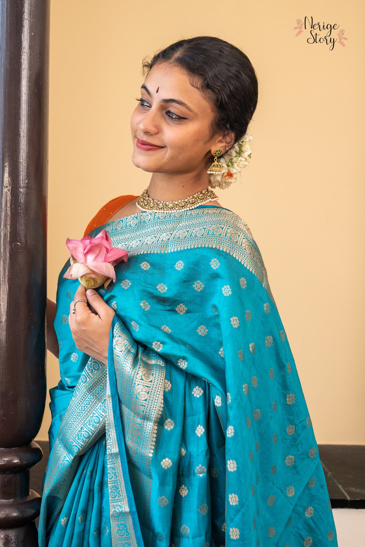 NALINI (नलिनी)
