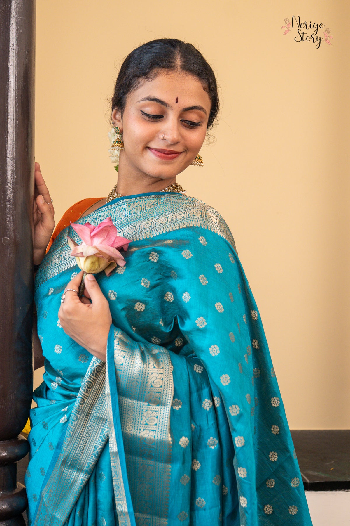 NALINI (नलिनी)