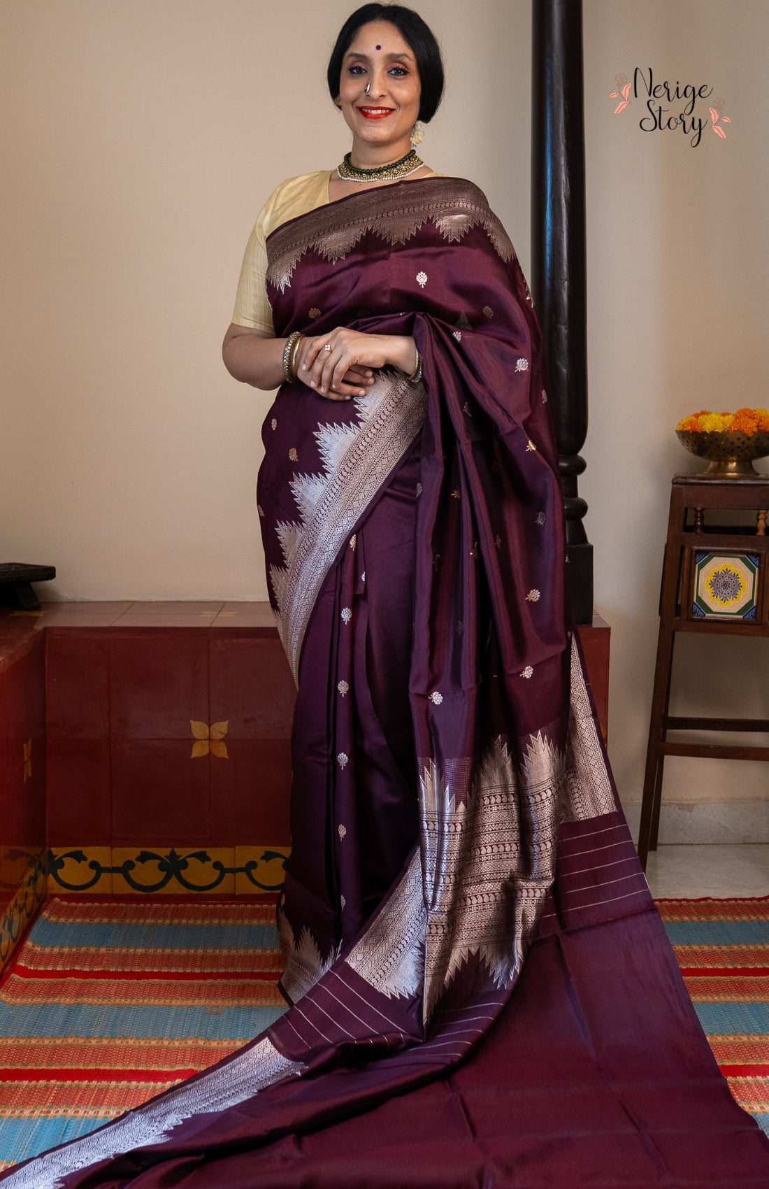 DEEPALAKSHMI (दीपालक्ष्मी)