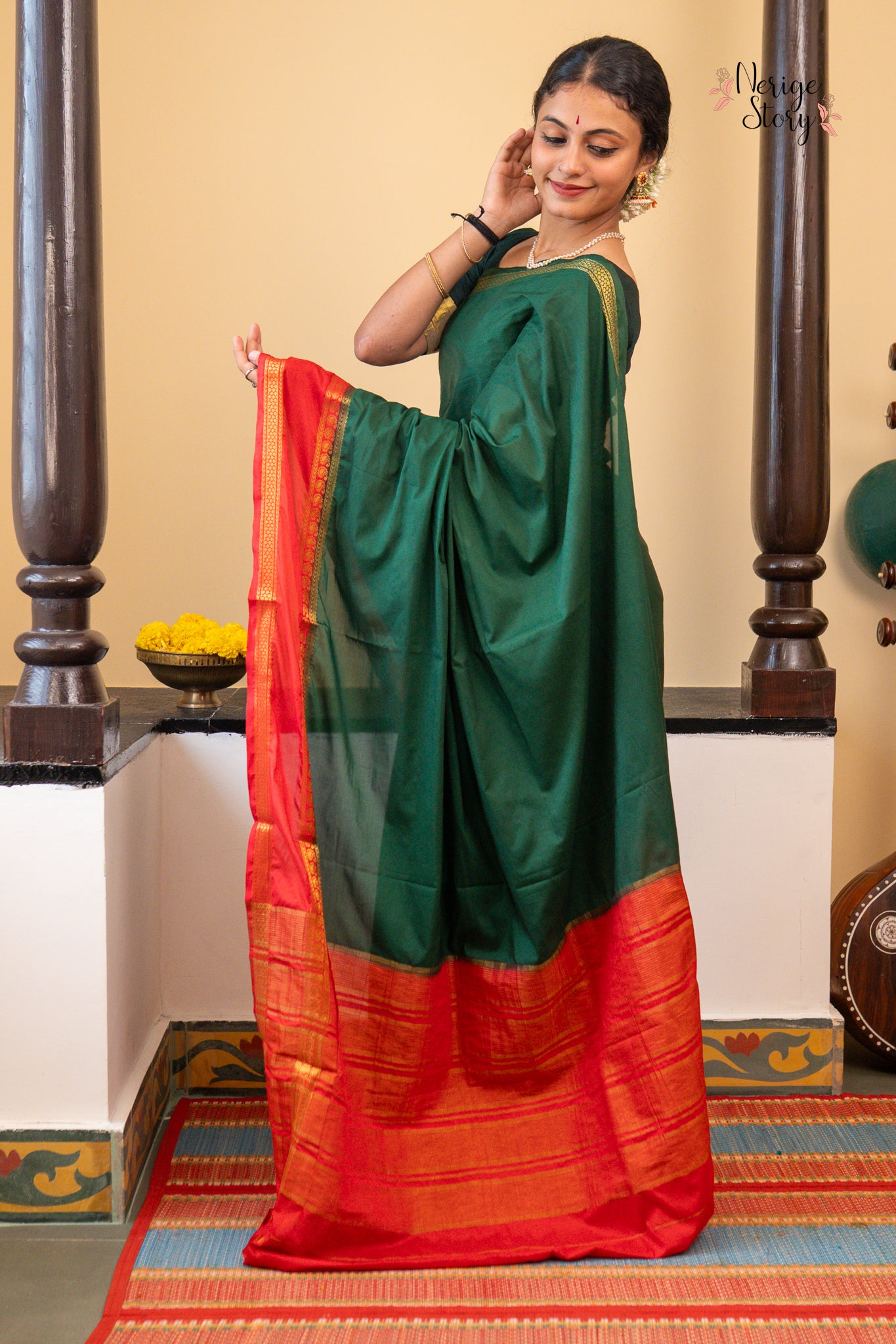 ARUNA (अरुणा)