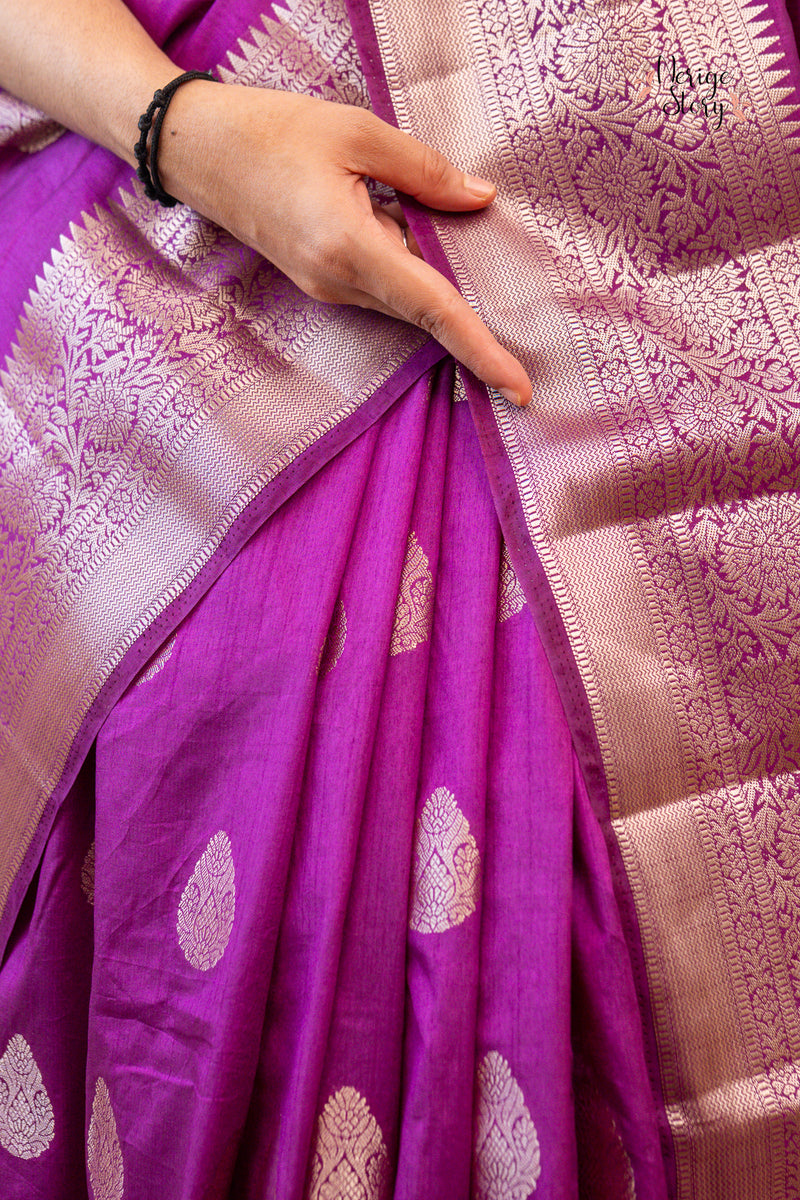 NIRA (नीरा)