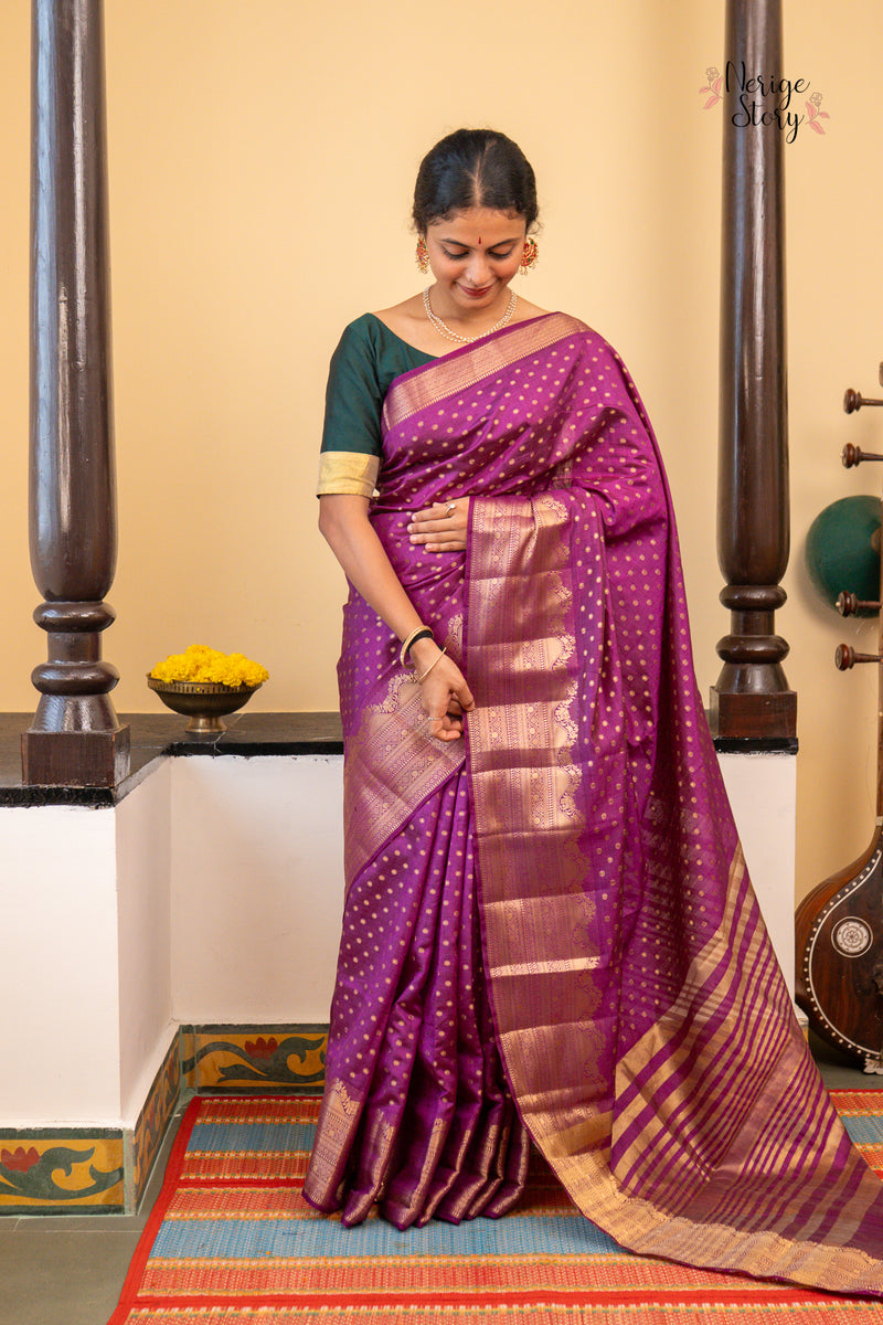 MEERA (मीरा)