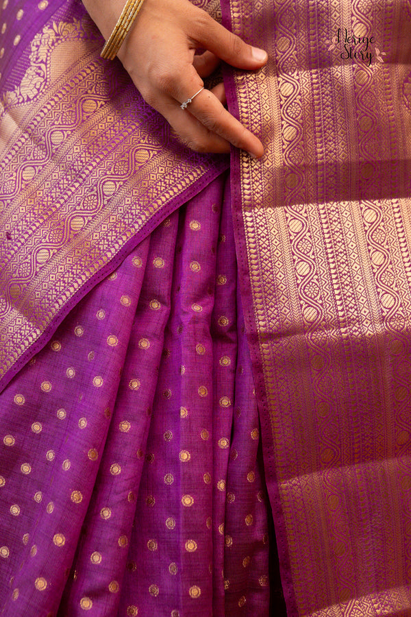 MEERA (मीरा)