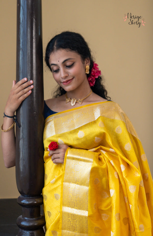 URMI VALLI (उर्मी वल्ली)