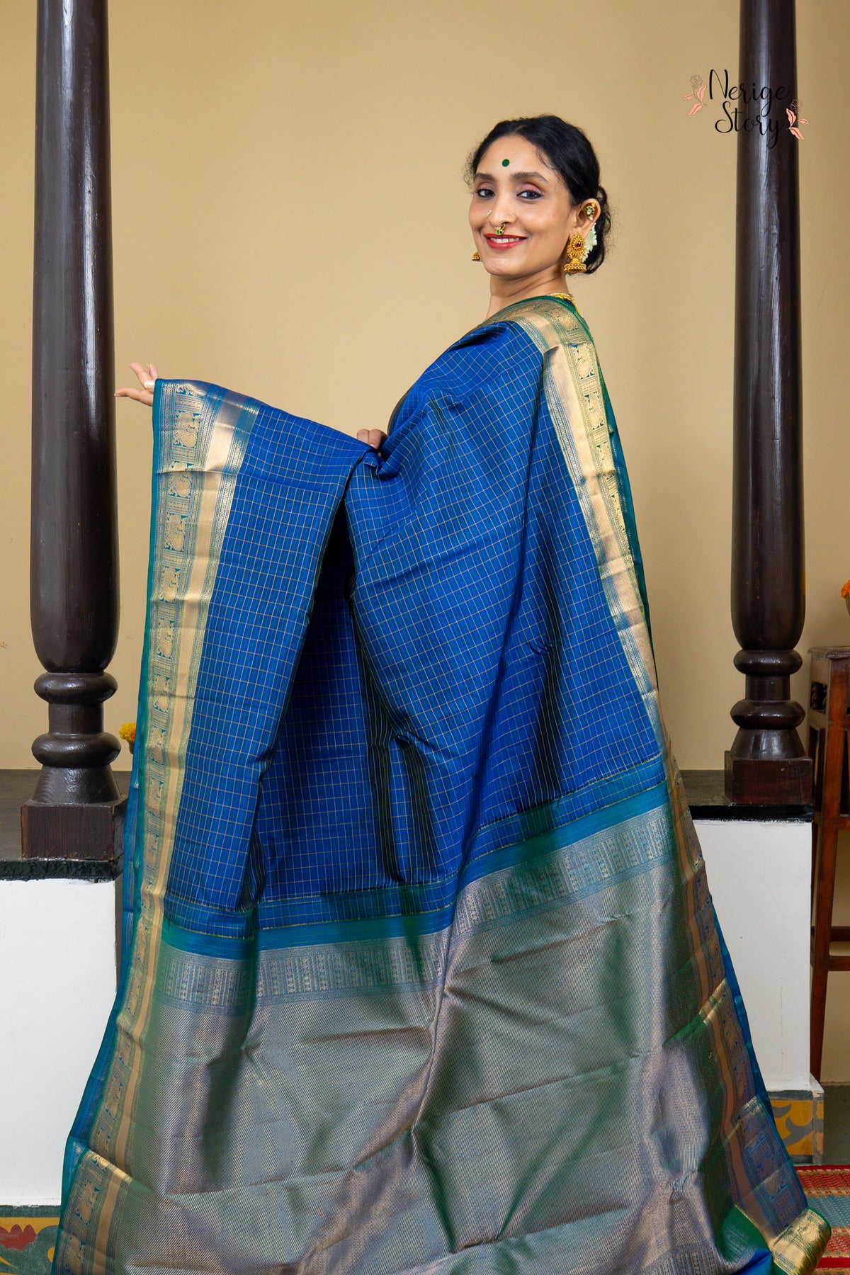 MALINI (మాలినీ)