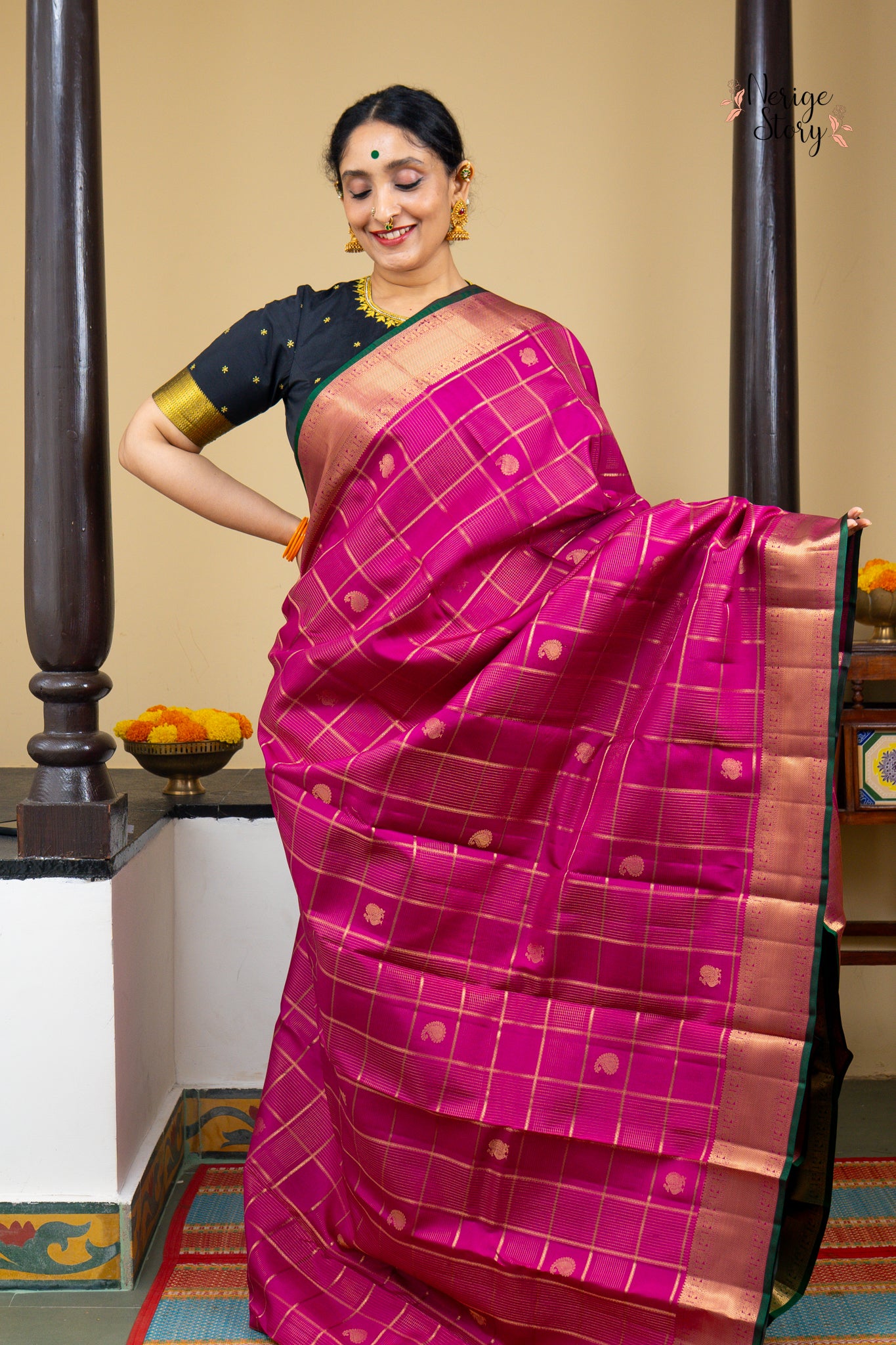 KANTHA (కంఠ)