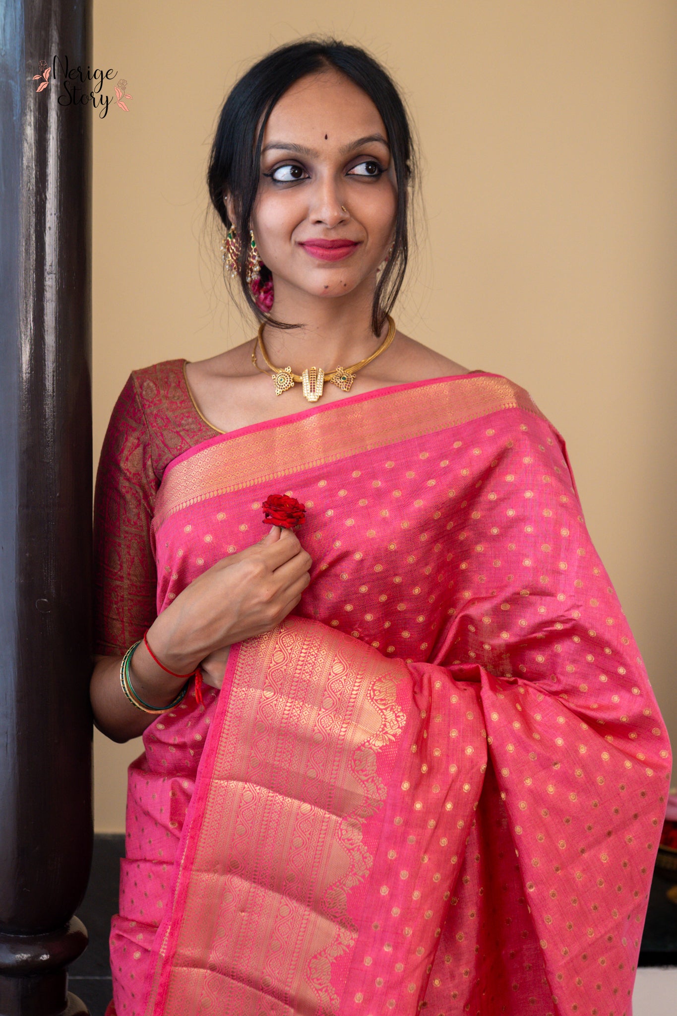 MRINALI (मृणाली)