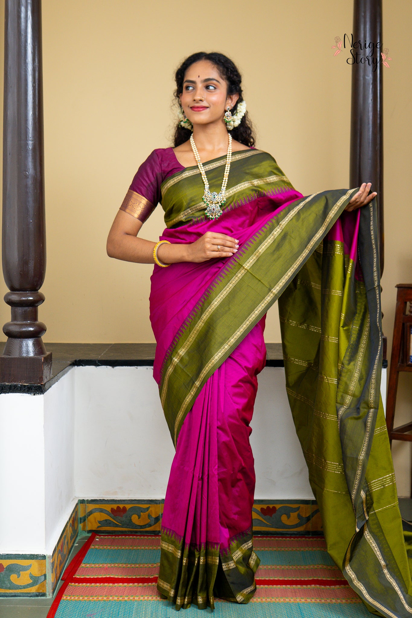 VASAVI (ವಾಸವಿ)
