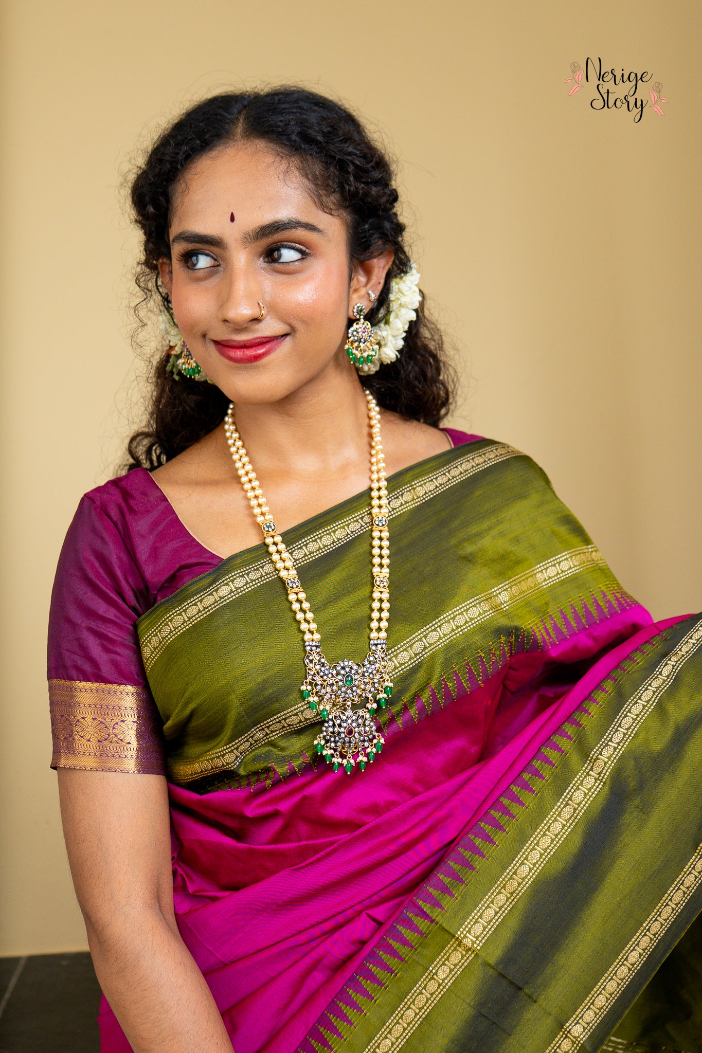 VASAVI (ವಾಸವಿ)