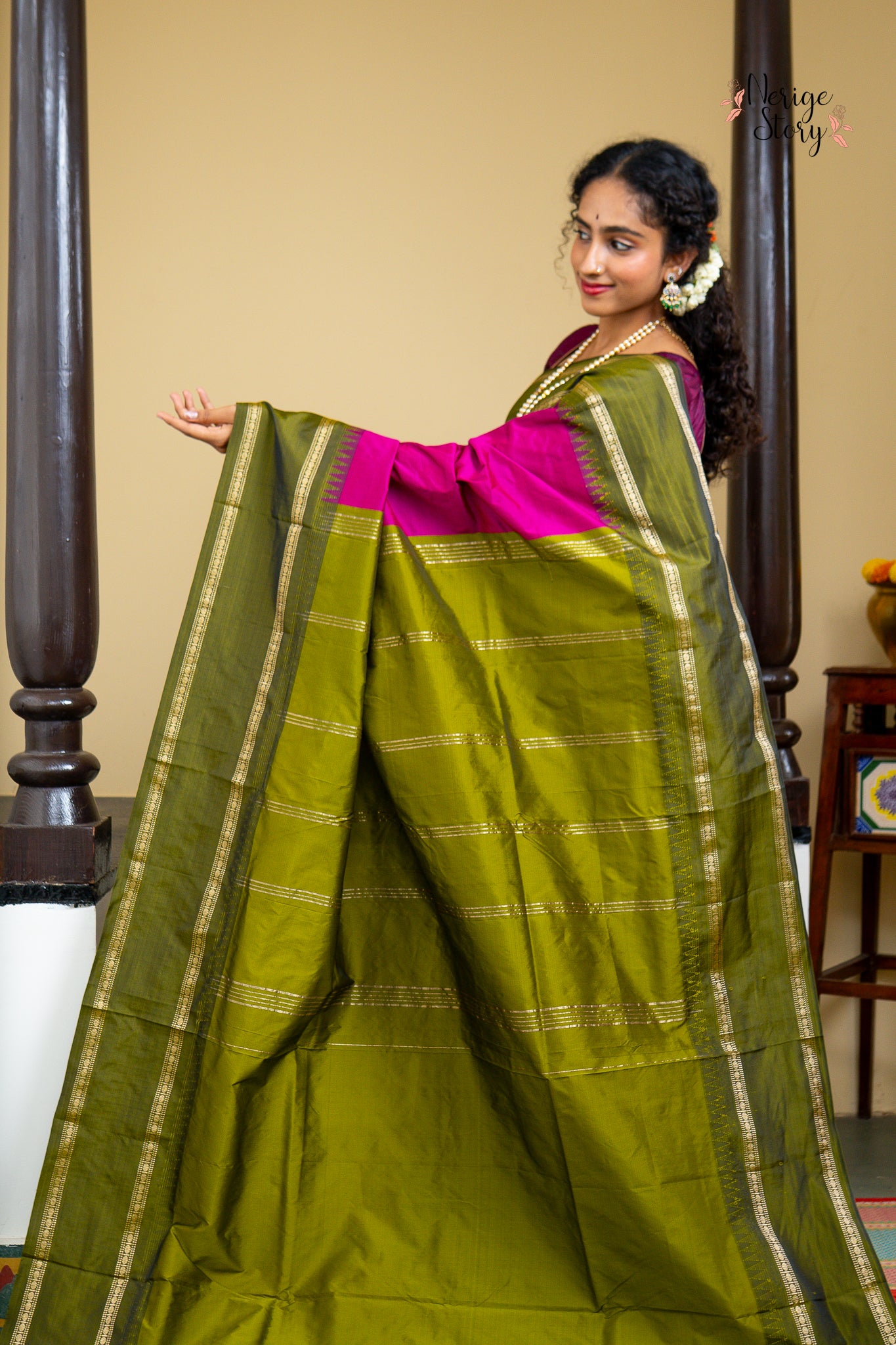 VASAVI (ವಾಸವಿ)