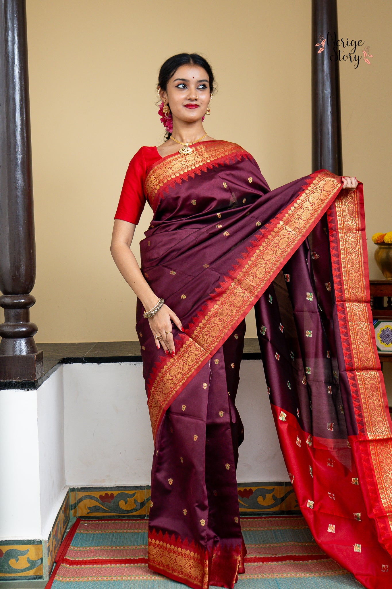 SAMIKA (सामिका)