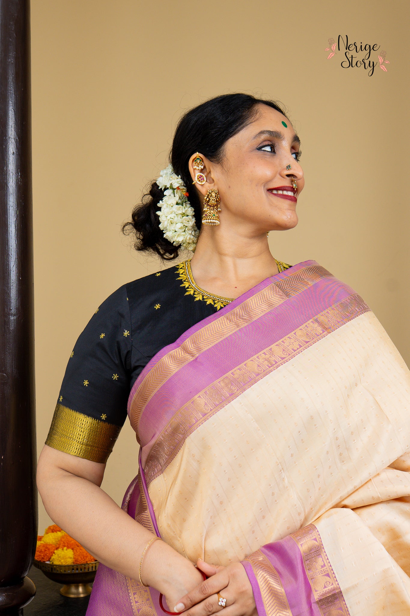NALINI (నలిని)