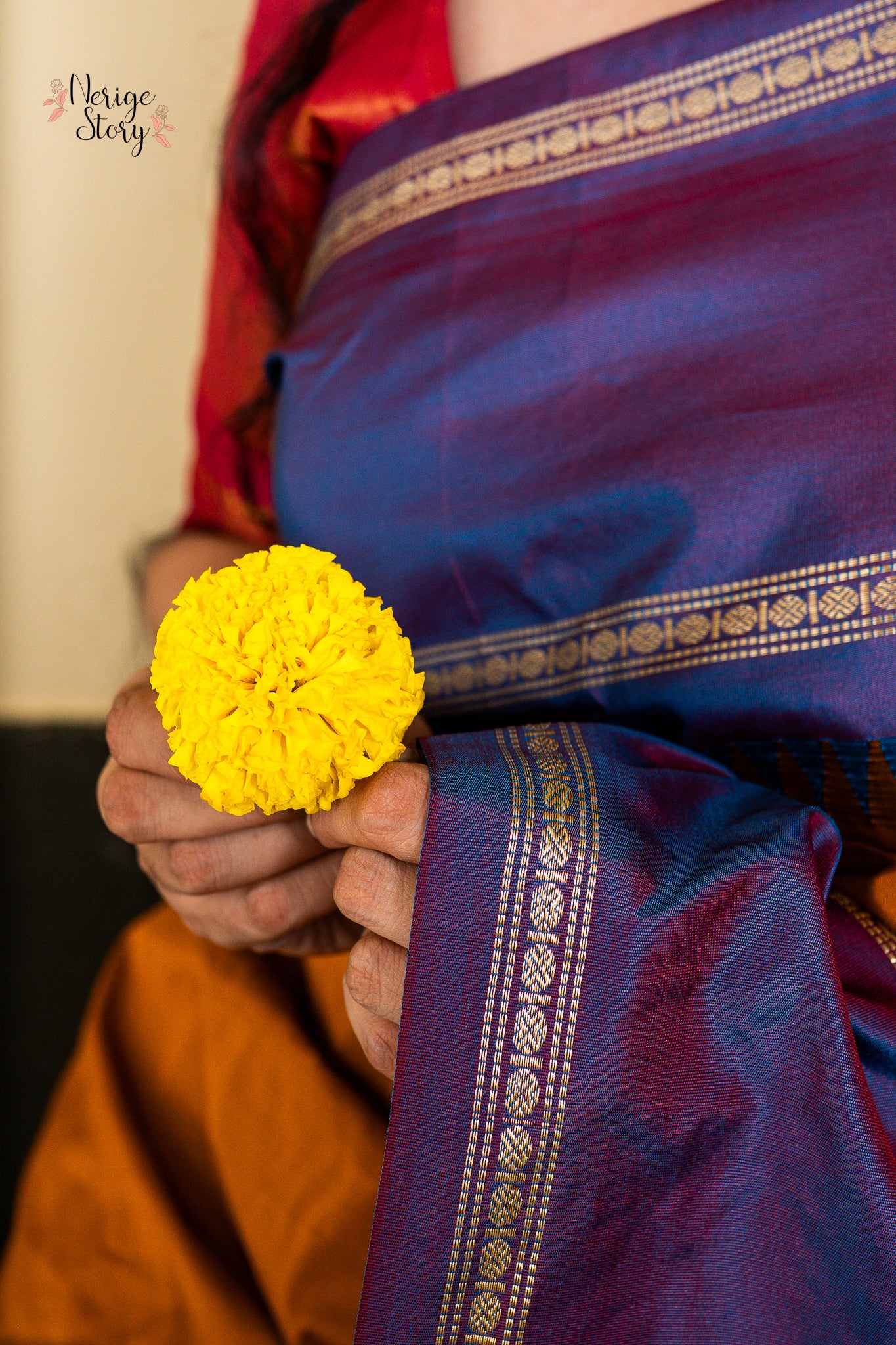 SANTOSHI (ಸಂತೋಷಿ)