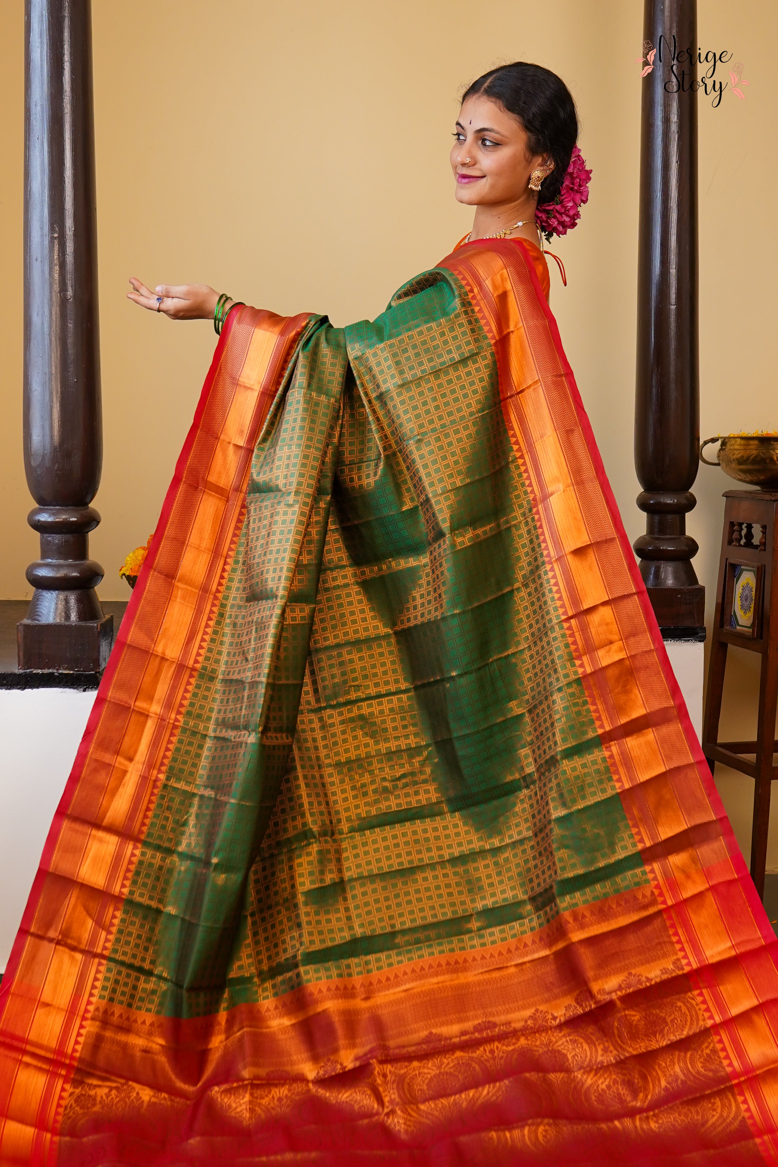 POOJA (ಪೂಜಾ)