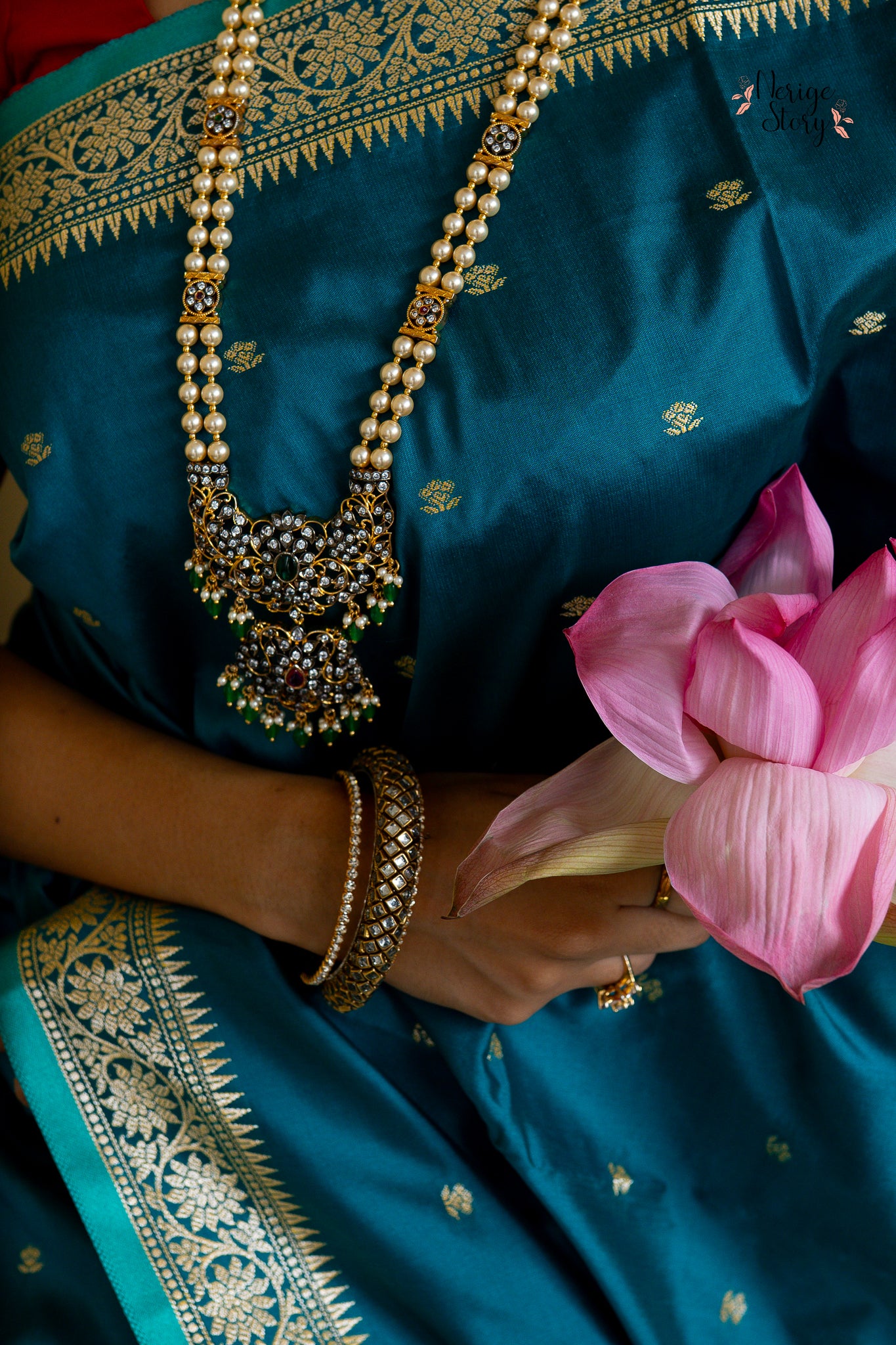 YASHVIKA (यश्विका)