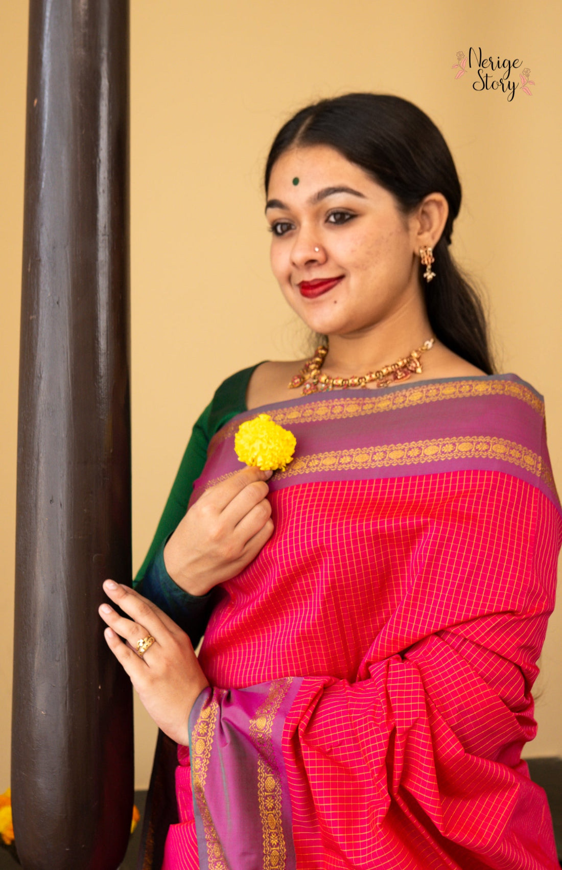 CHANDANA (ಚಂದನಾ)