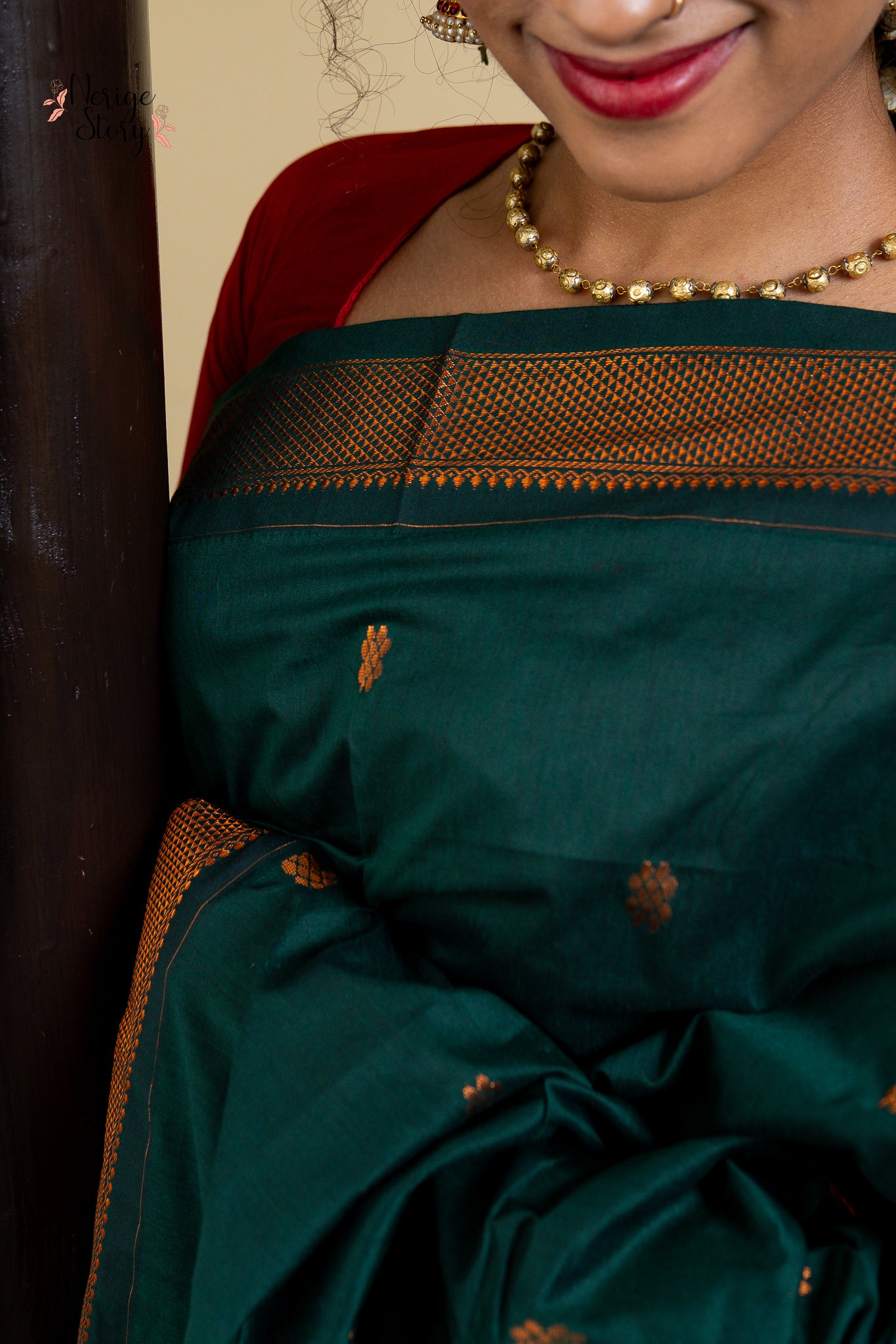 AKHILANDESHWARI (ಅಖಿಲಾಂಡೇಶ್ವರಿ)