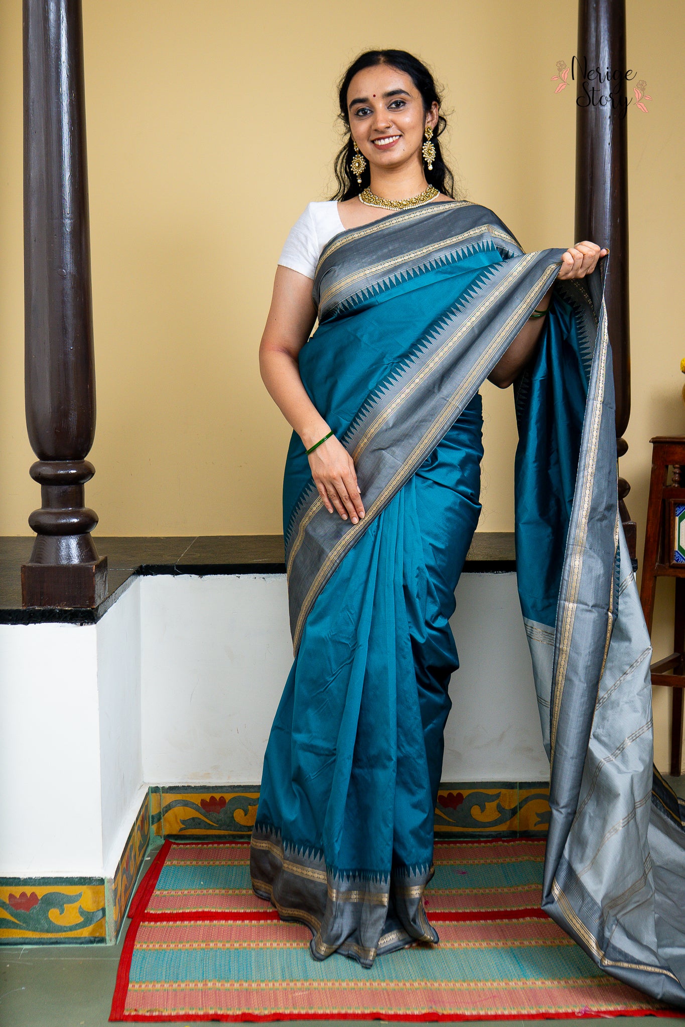 VIDYALAKSHMI (ವಿದ್ಯಾಲಕ್ಷ್ಮಿ)