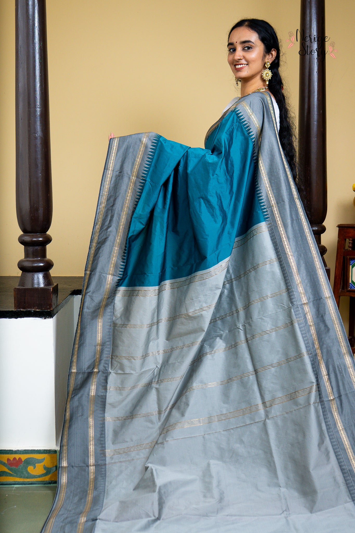 VIDYALAKSHMI (ವಿದ್ಯಾಲಕ್ಷ್ಮಿ)