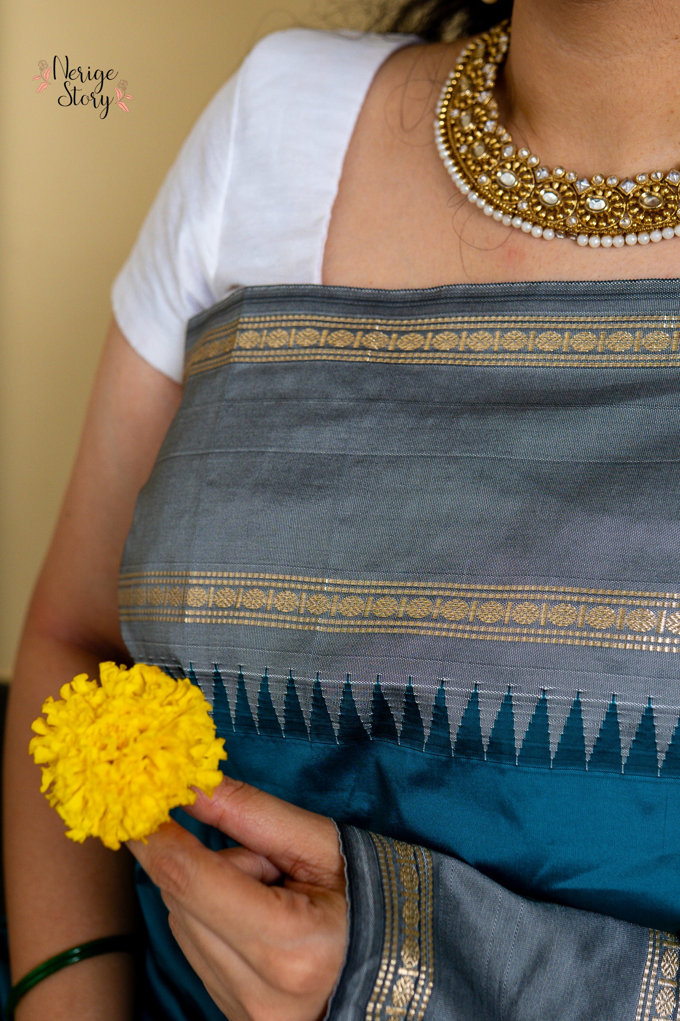 VIDYALAKSHMI (ವಿದ್ಯಾಲಕ್ಷ್ಮಿ)