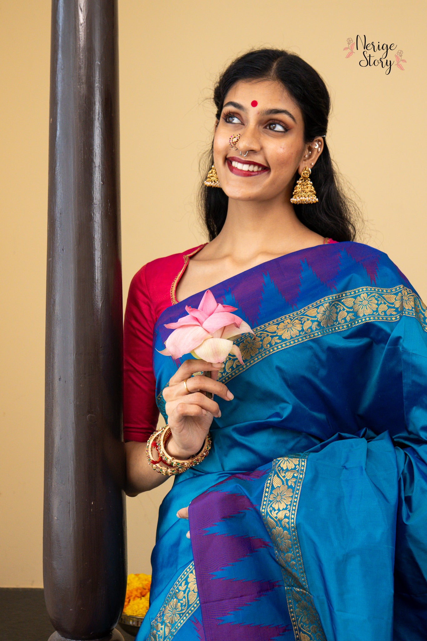 HAMSIKAA (ಹಂಸಿಕಾ)