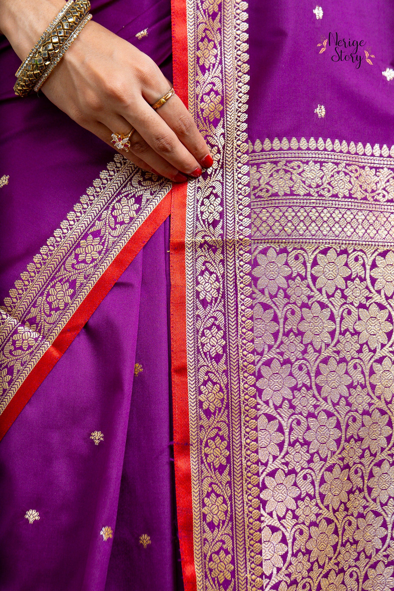 ZARINAA (ज़रीना)