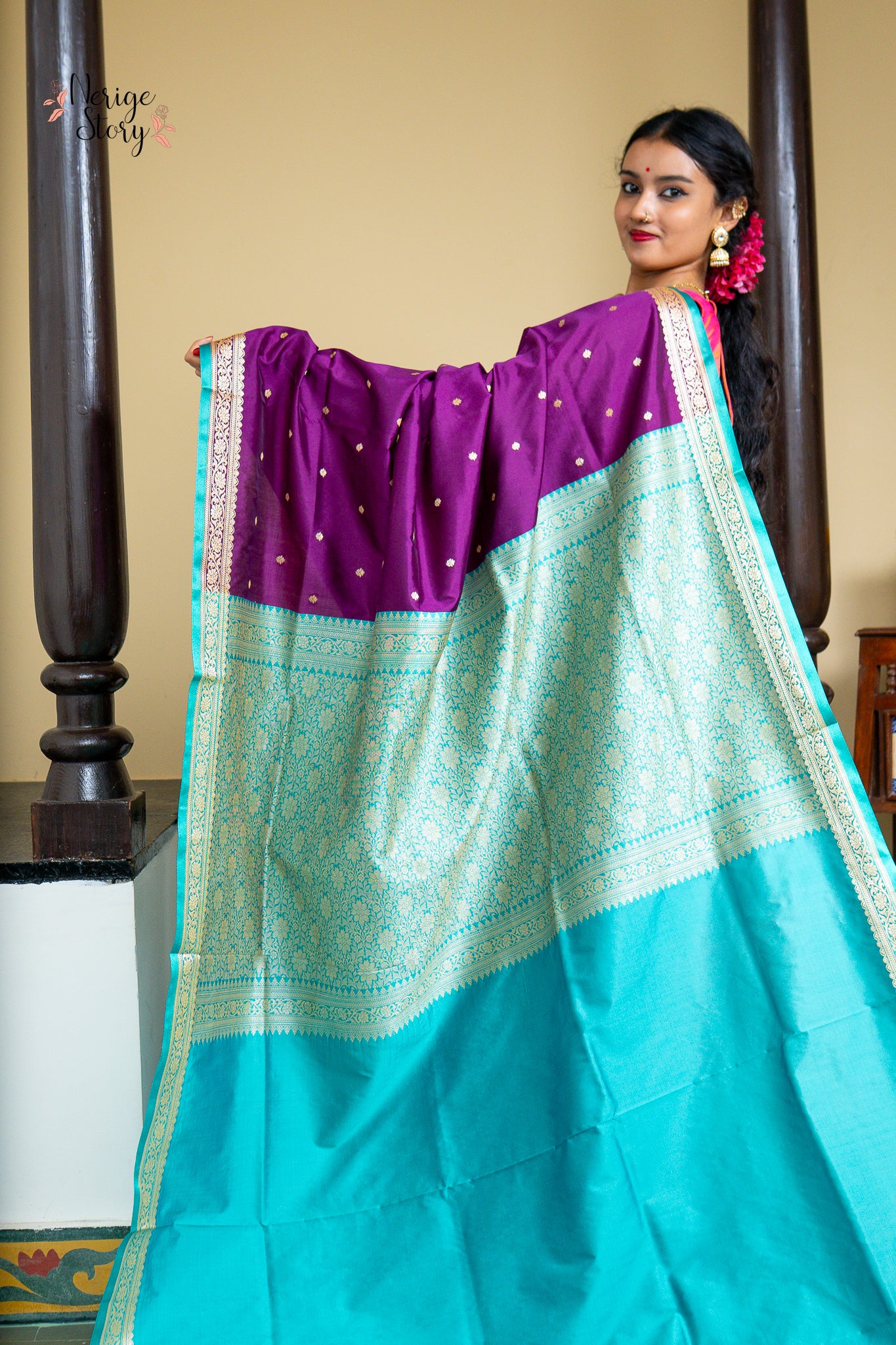 YUVANIKA (युवानिका)
