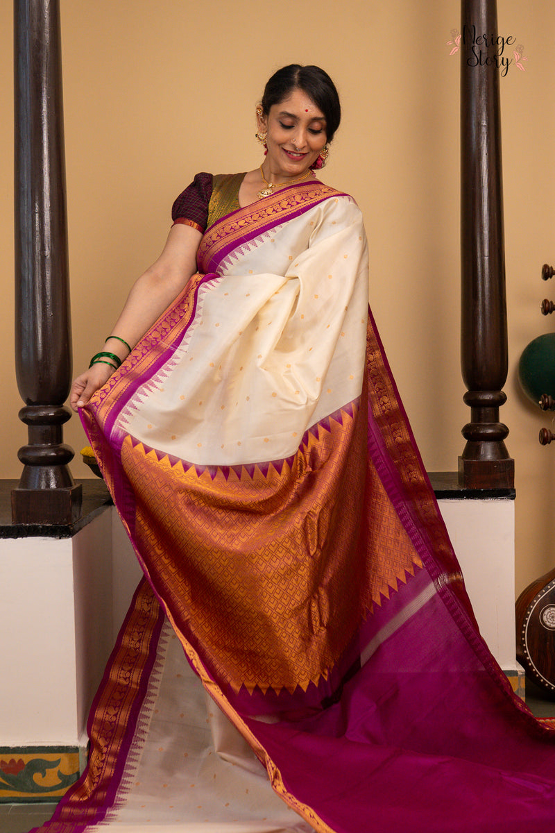 DEEPA JYOTHI (దీప జ్యోతి)