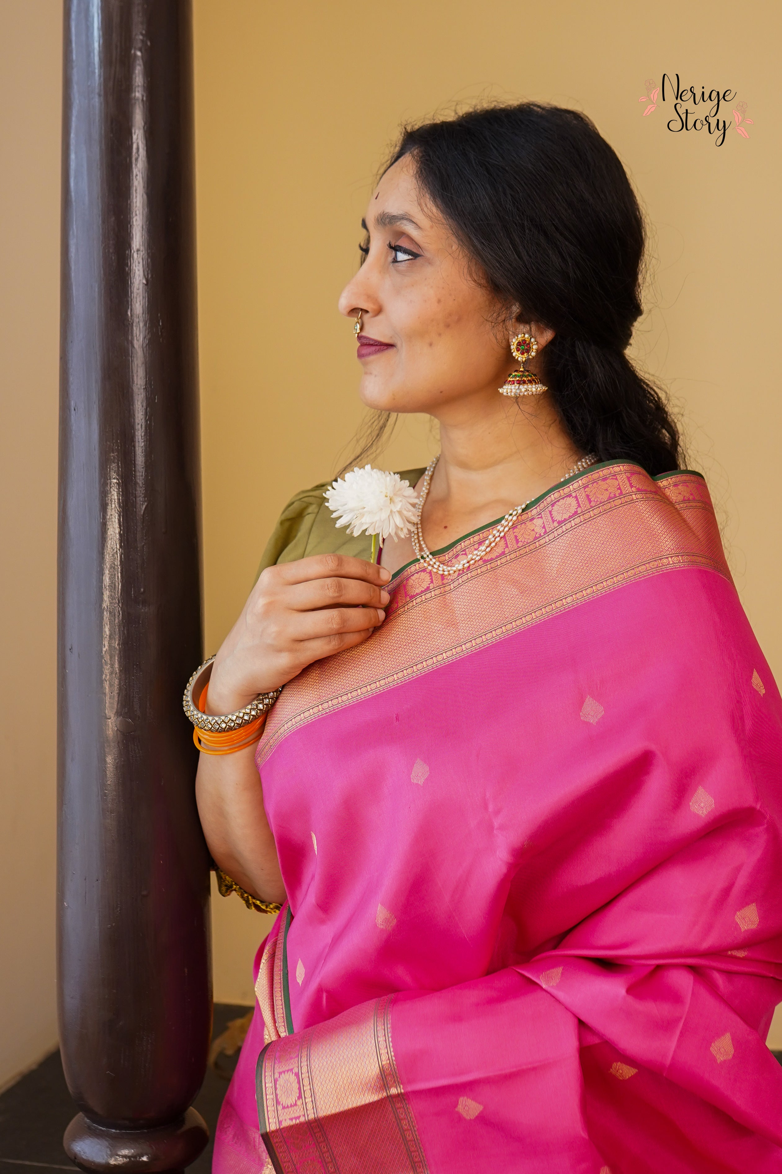 LAVANYA (லாவண்யா)