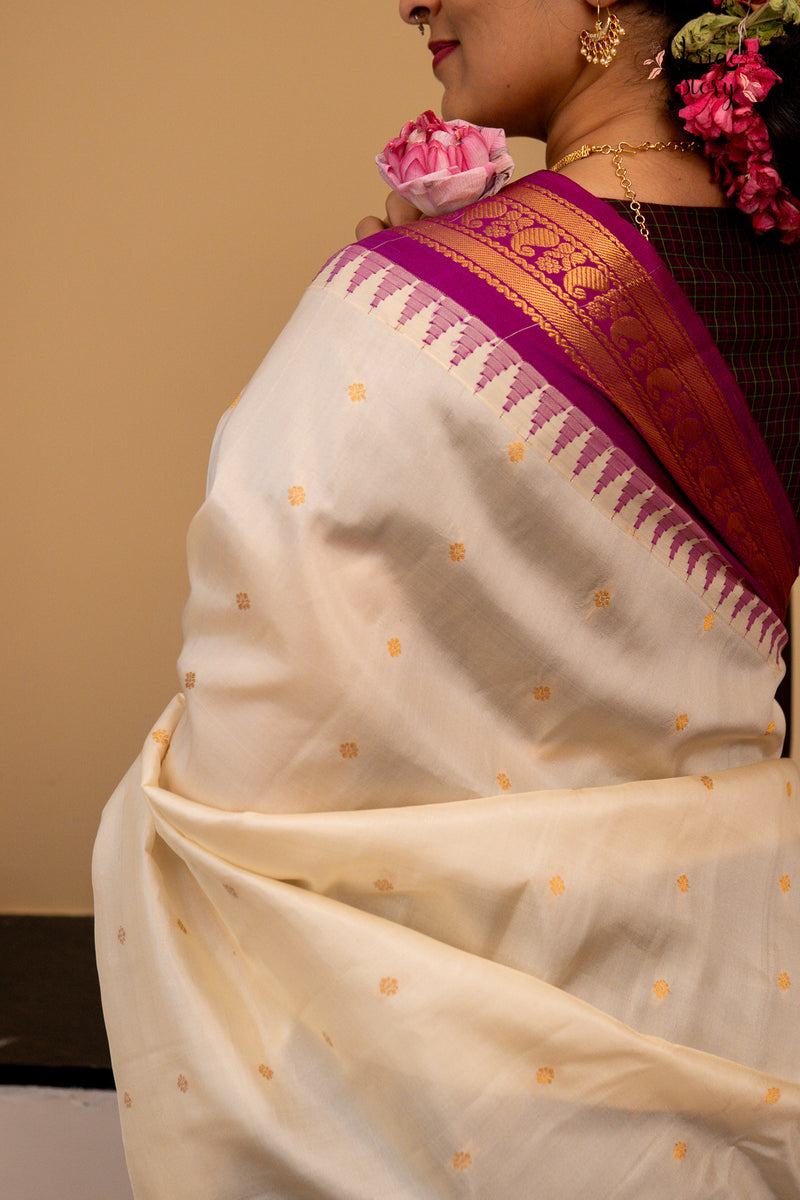 DEEPA JYOTHI (దీప జ్యోతి)