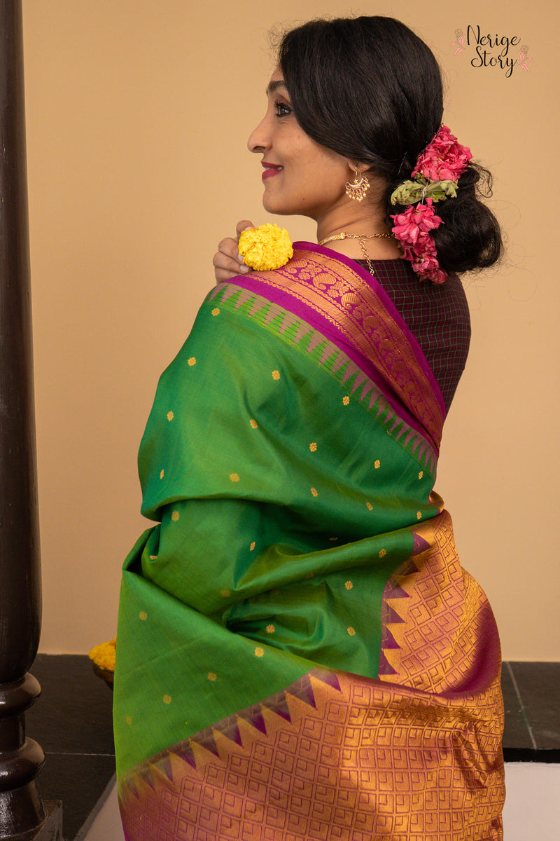 SUNITHA PRIYA (సునీత ప్రియా)