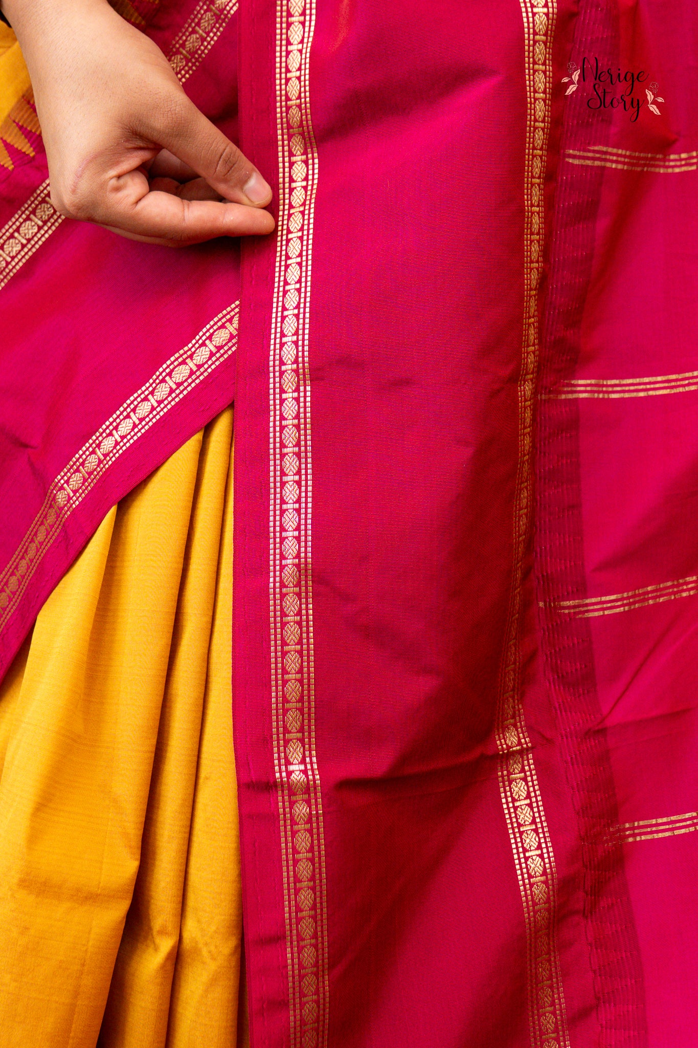 AROHI (ಆರೋಹಿ)