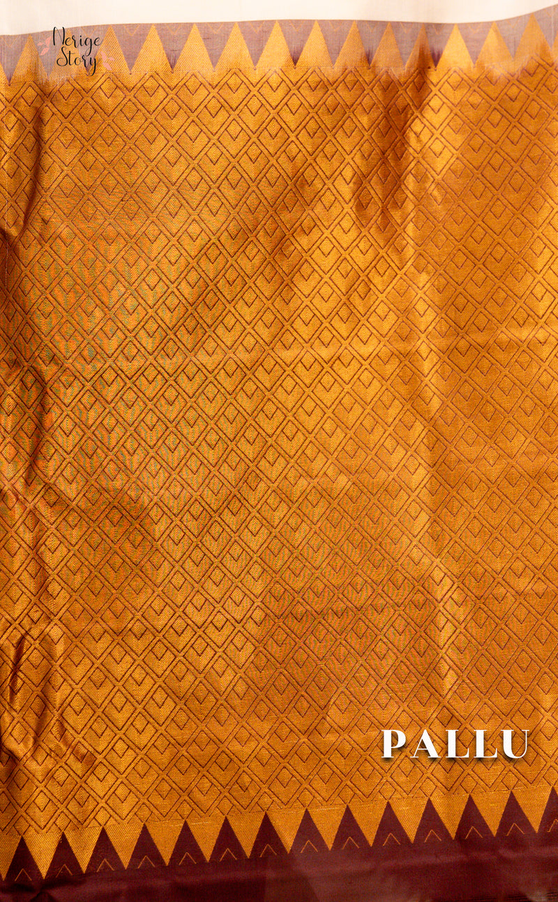 MAYA LATHA (మాయ లతా)