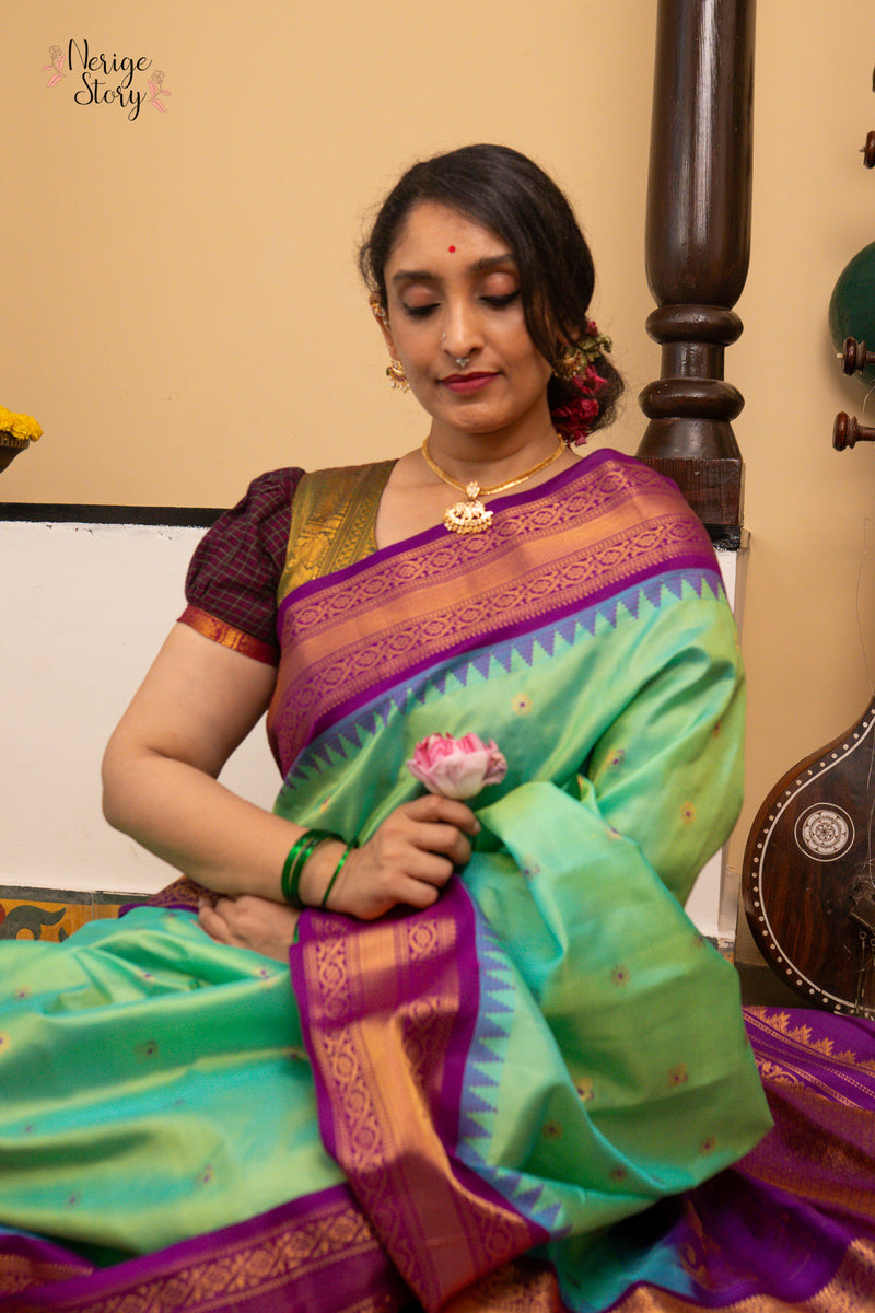 ARUNA JA (అరుణ జ)