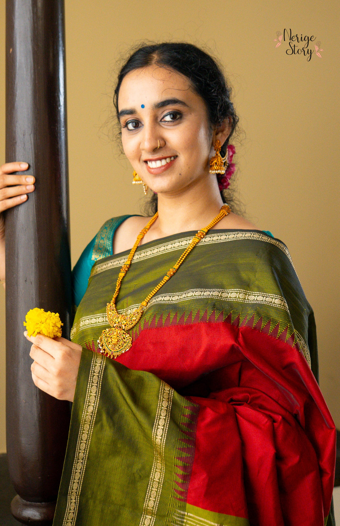 MAHALAKSHMI (ಮಹಾಲಕ್ಷ್ಮಿ)