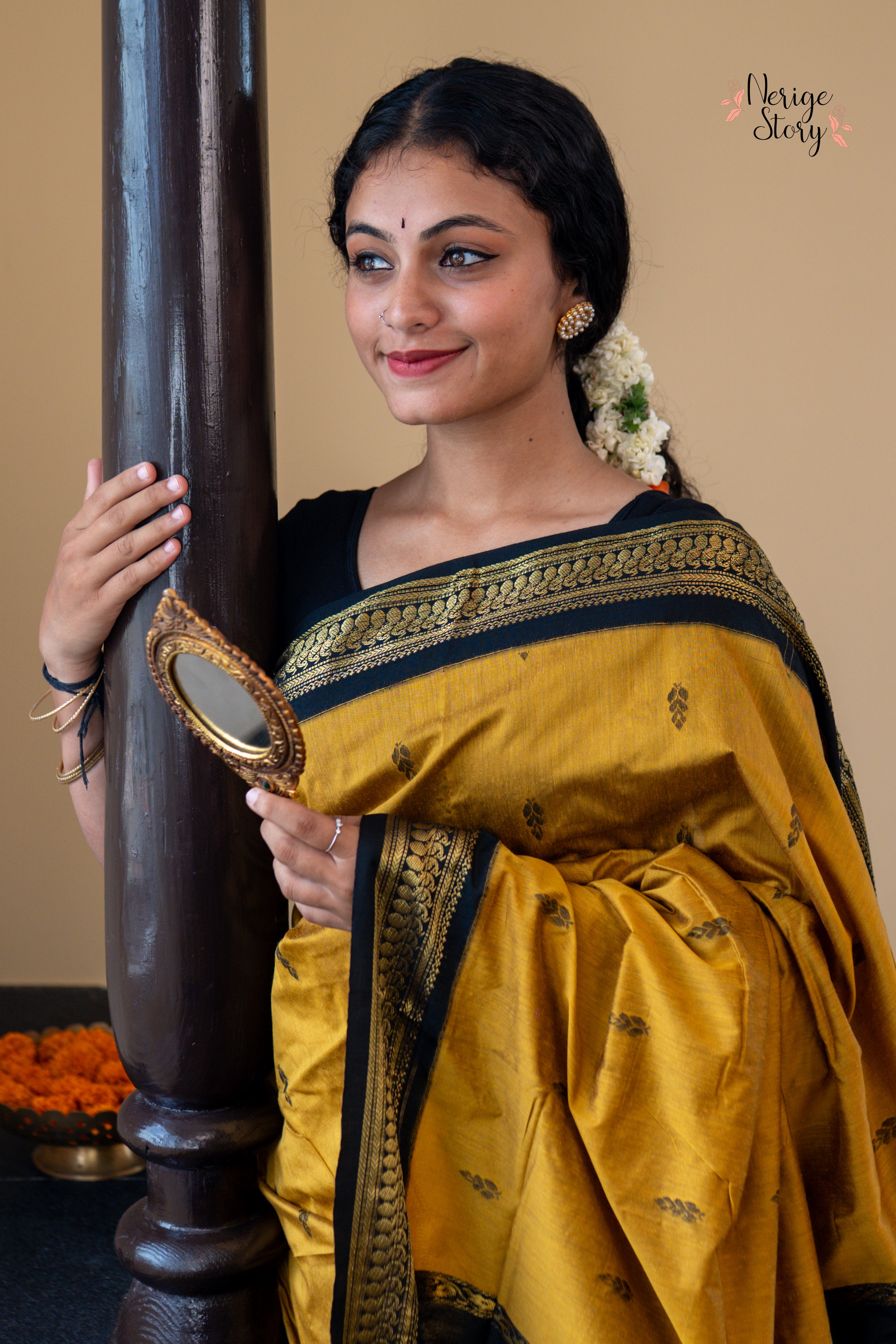 YAGAPRIYA (யாகப்ரியா)
