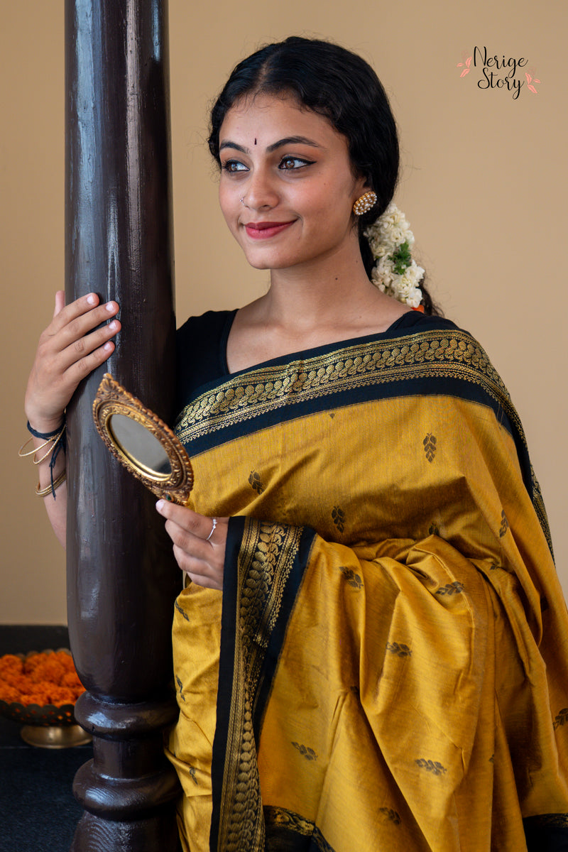YAGAPRIYA (யாகப்ரியா)