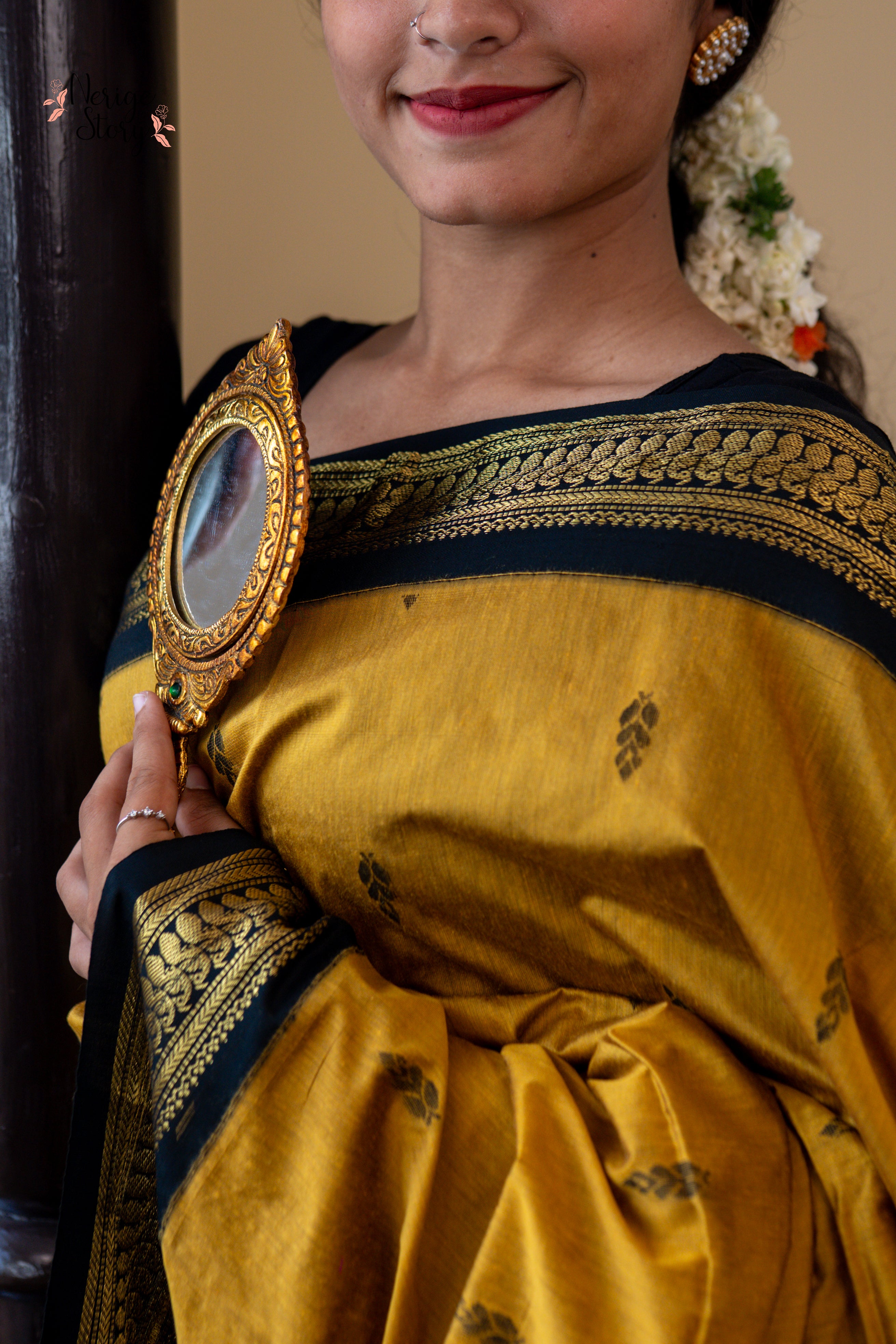 YAGAPRIYA (யாகப்ரியா)