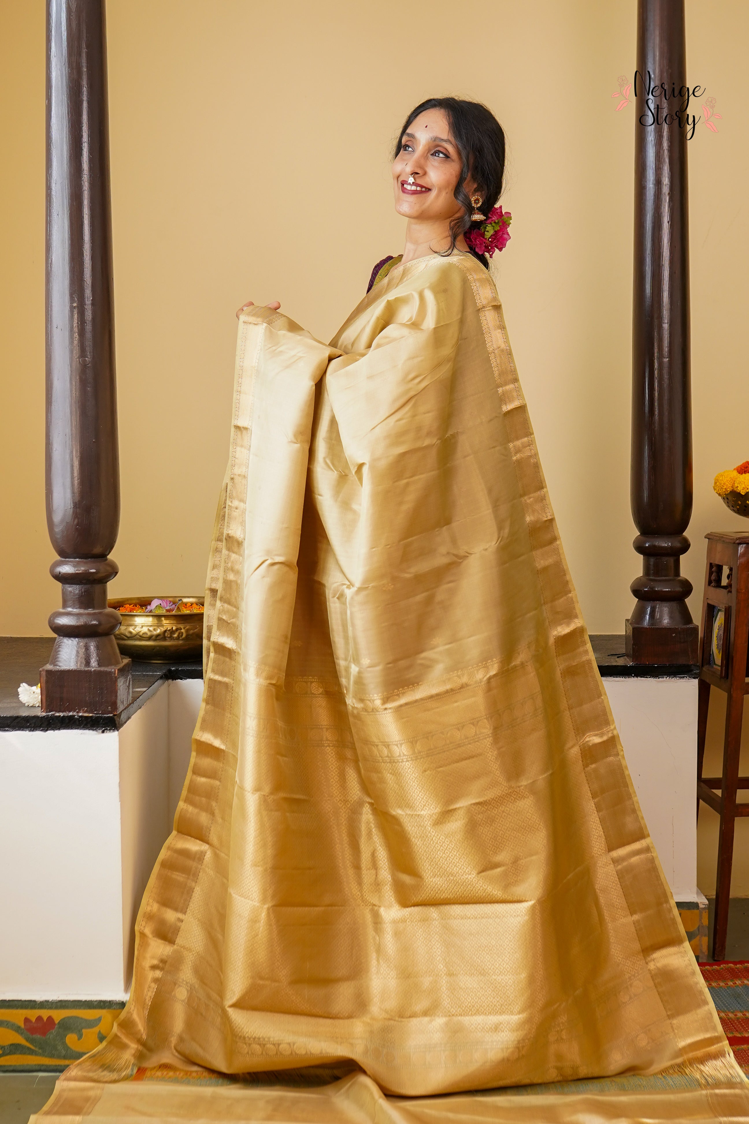 SHANTALA (சாந்தளா)