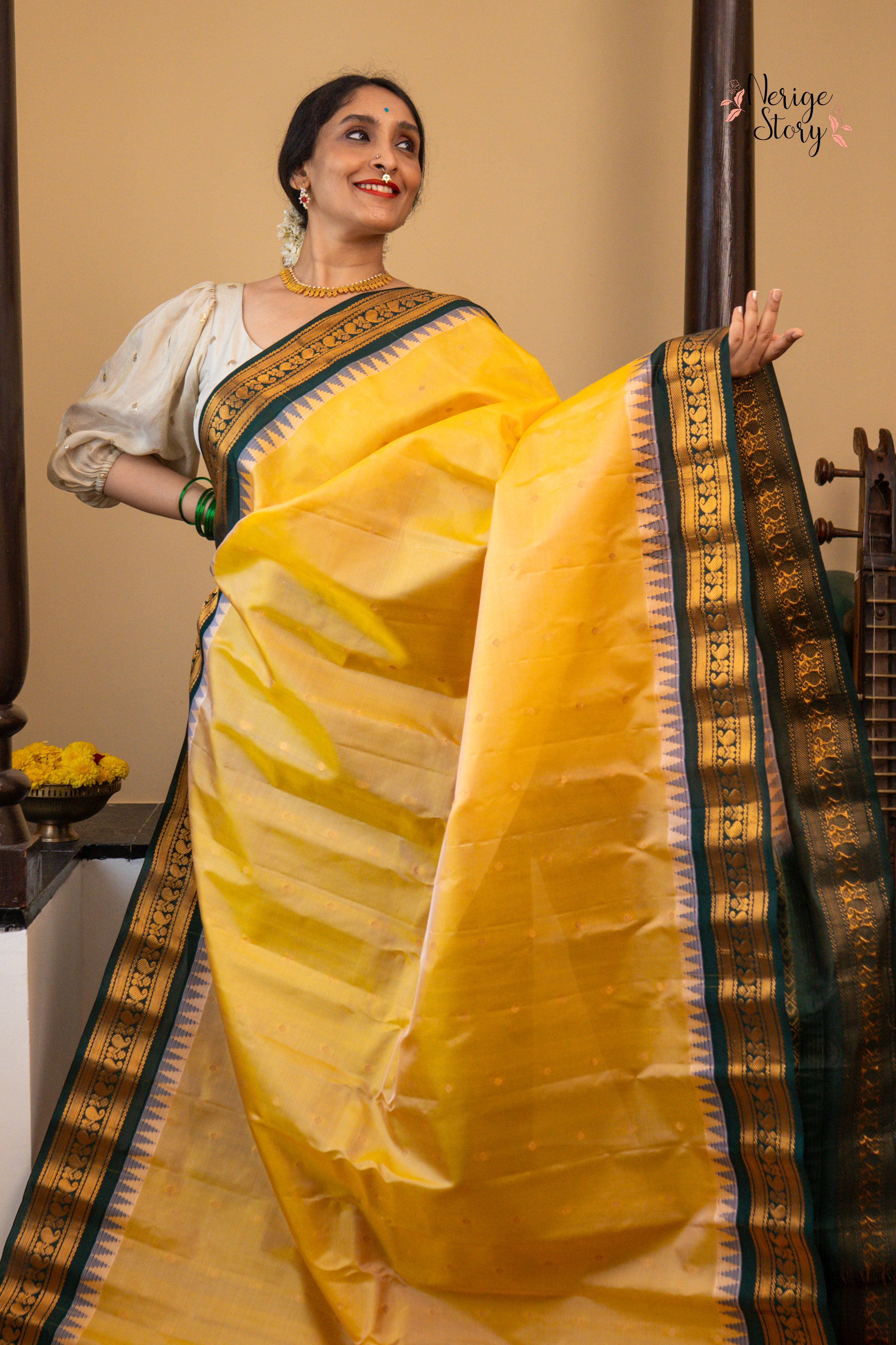 PADMALATHA (పద్మ లతా)