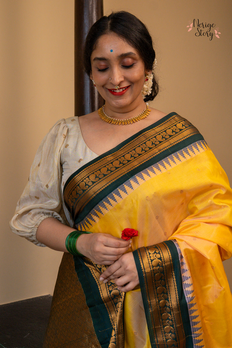PADMA LATHA (పద్మ లతా)
