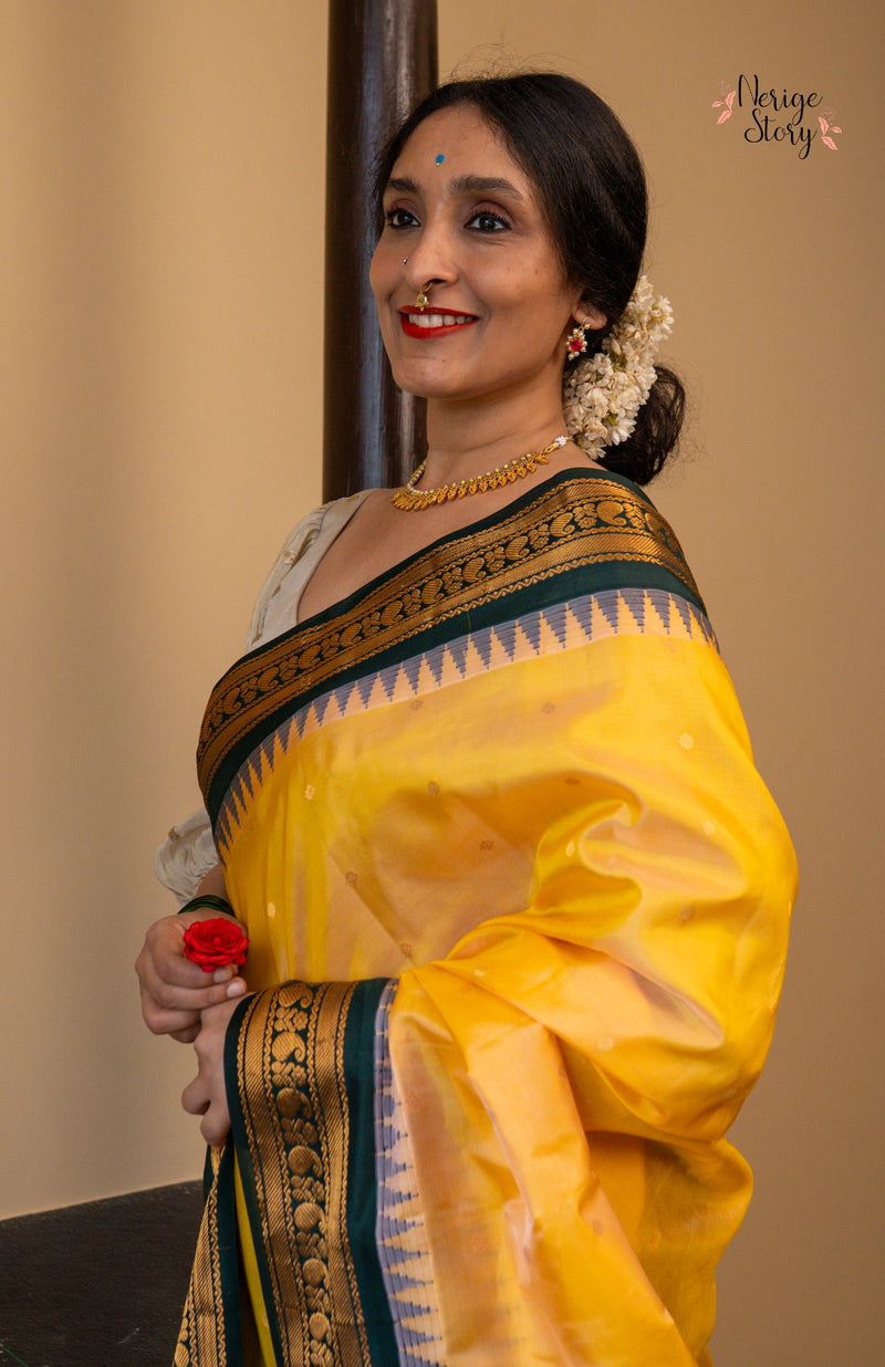 PADMA LATHA (పద్మ లతా)